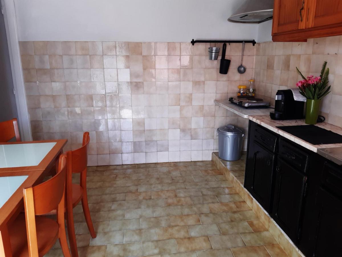 Вилла Quiet 1 Bed House With Kitchen Виана-ду-Каштелу Экстерьер фото